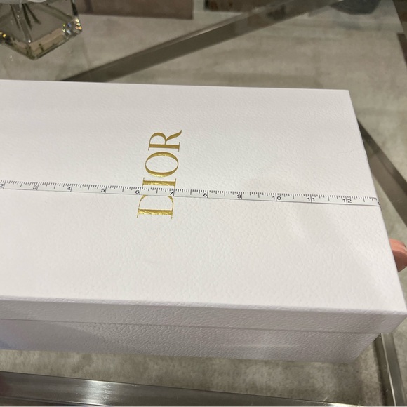 Dior Shoe Box - Picture 6 of 8